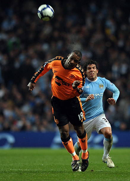 崭露头角 崭露头角